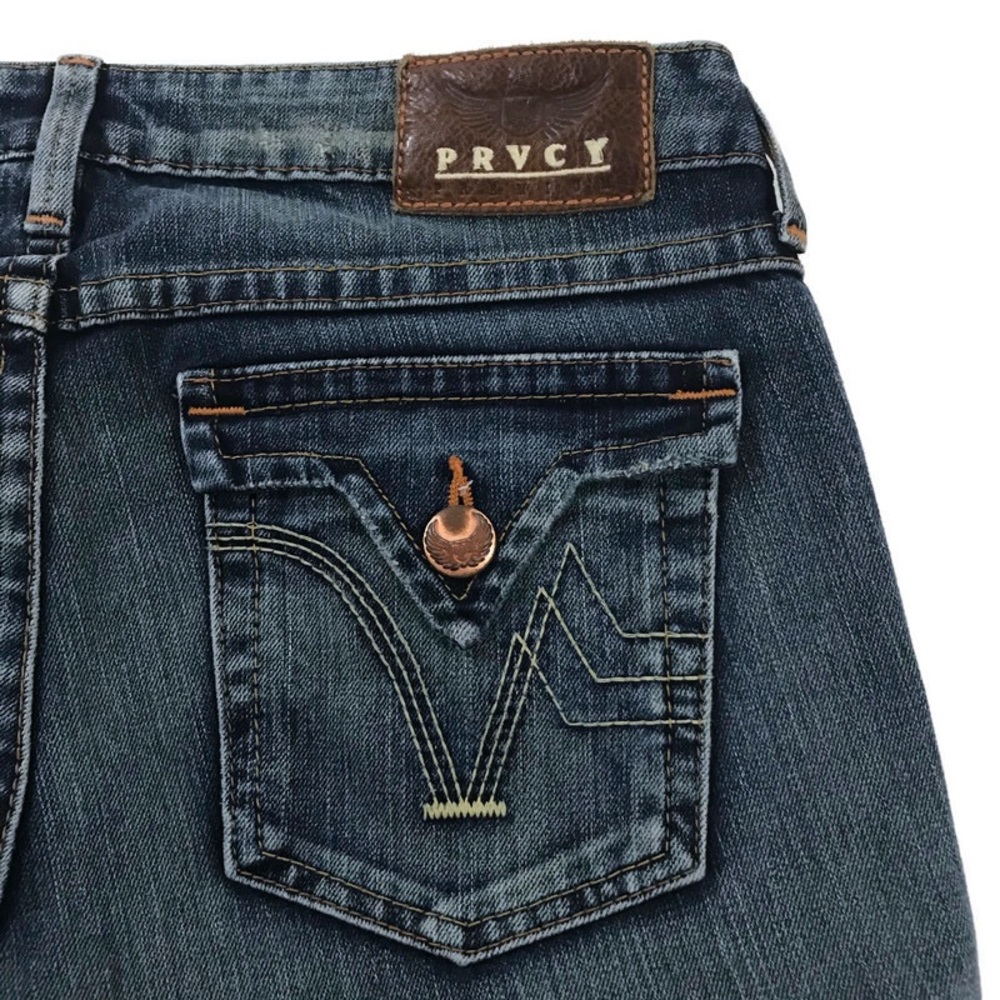 PRVCY Jean.